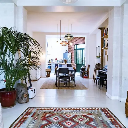 Hostnfly - Magnificent Bright And Atypical Apt With Garden Appartamento *