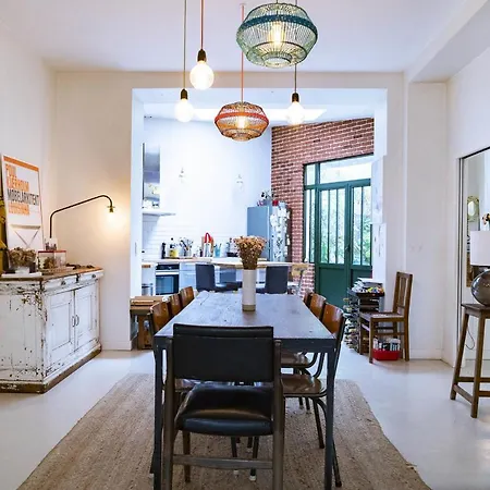 Hostnfly - Magnificent Bright And Atypical Apt With Garden Appartamento Parigi